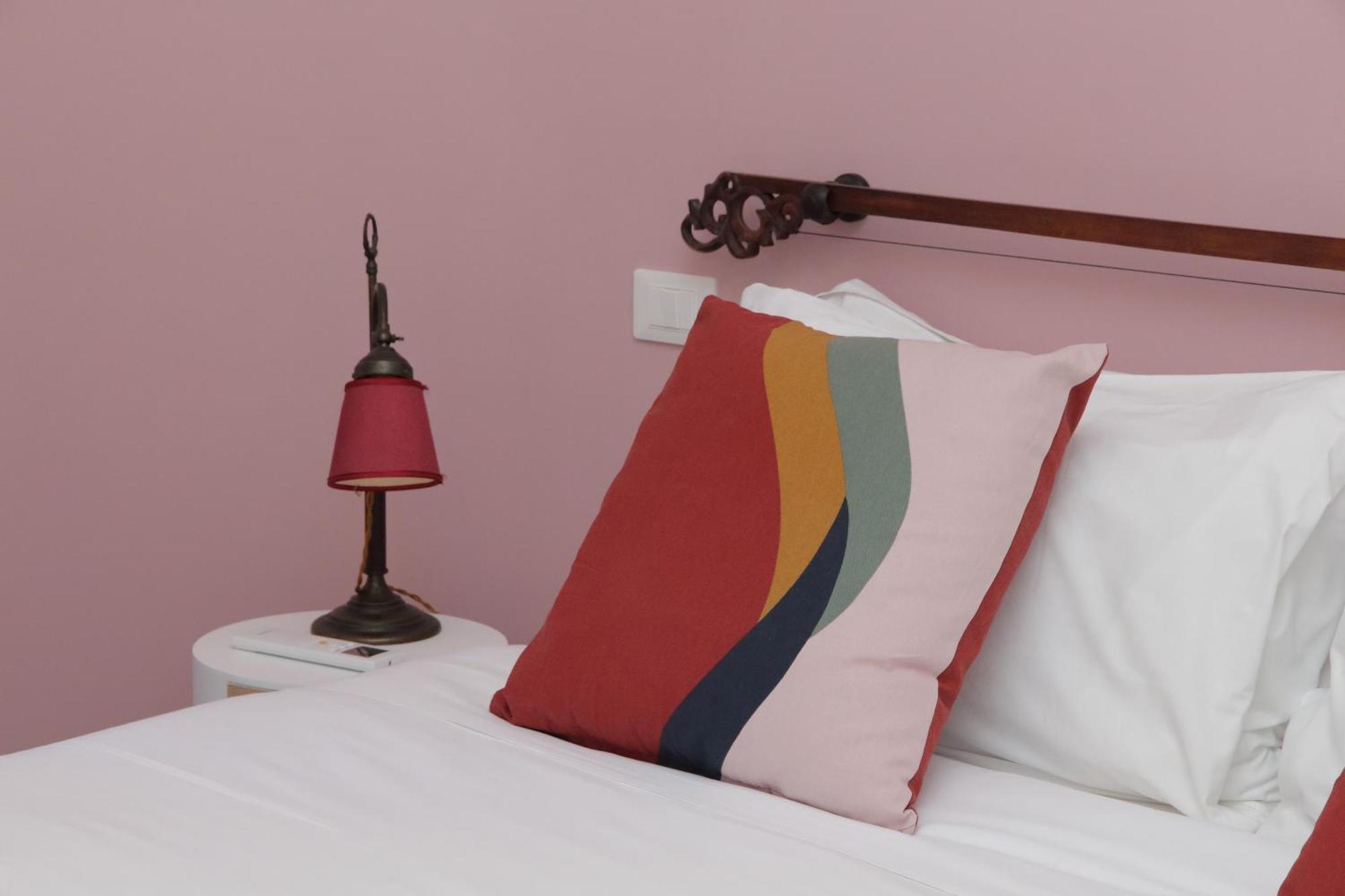 Ych-vintage Flat Near San Giovanni Apartamento