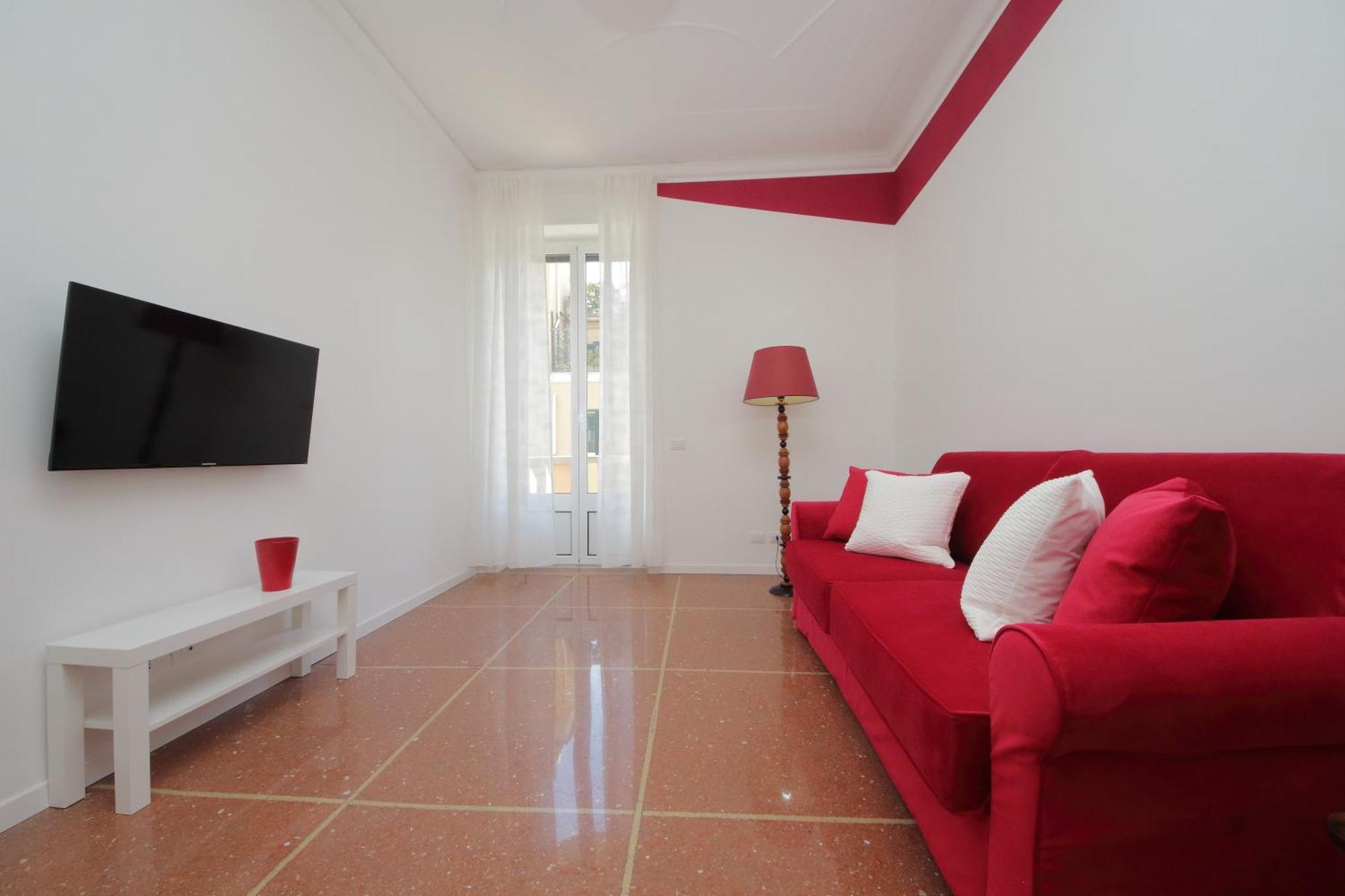 Apartamento Ych-vintage Flat Near San Giovanni *